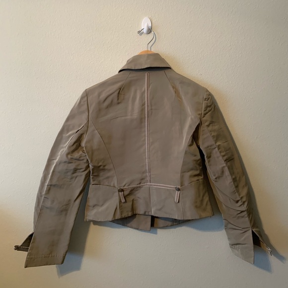 Crop Jacket - Picture 2 of 5